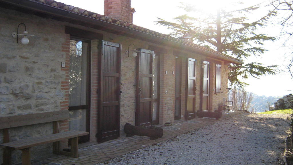Agriturismo Borgo San Benedetto Villa Pietralunga  Exterior photo